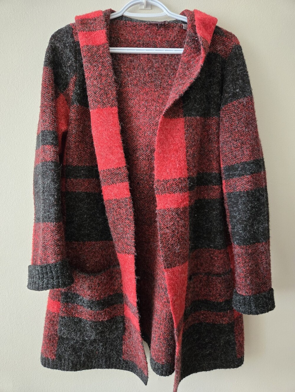 Cyrus M Red & Black Open-Front Hooded Cardigan Sweater With Pockets. So Soft